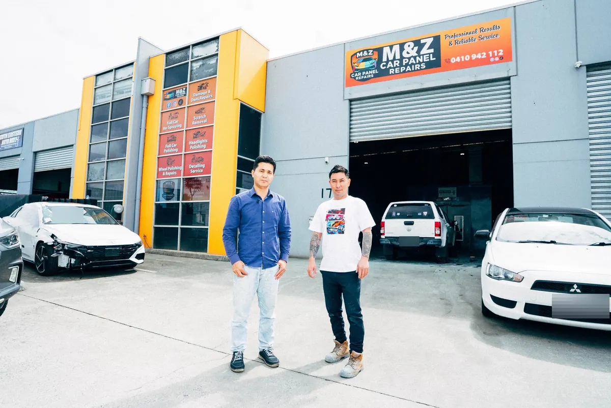 The M&Z team out the front of the workshop at Factory 17, Bate Close, Pakenham